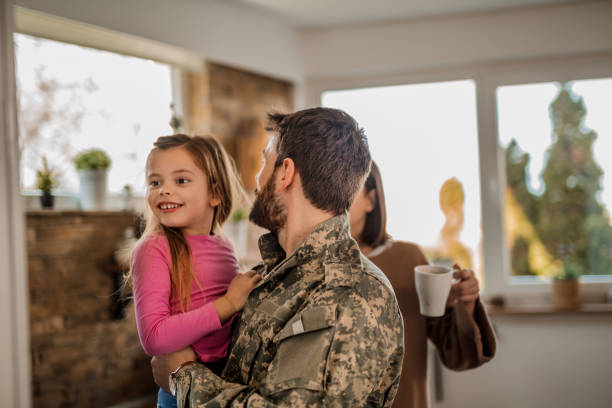 istock Arriving home after serving with special forces 1124295707