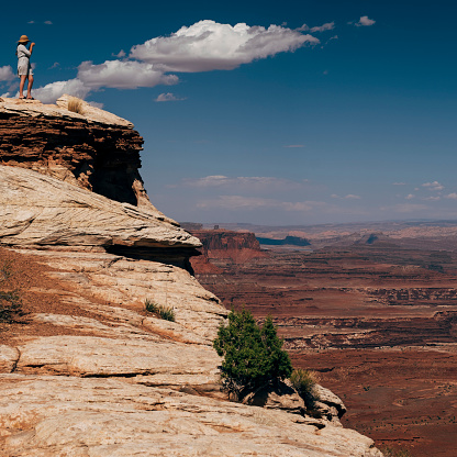 Women take picture in Canyonlands National Park - Utah - USA