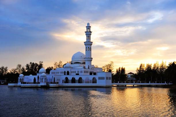 istock Tengku Tengah Zaharah Mosque 1124356927