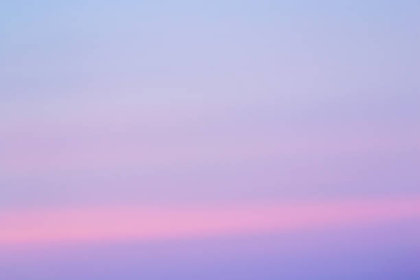 istock Bit byte who change the business world through the sun. 1124372077