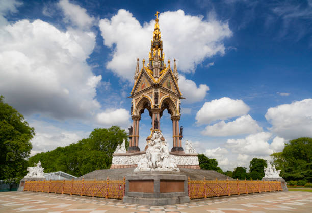 istock The Albert Memorial In London 1124418050