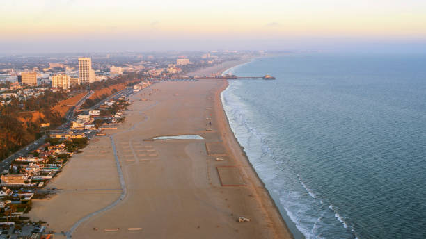 istock View of Santa Monica Pier 1124431845
