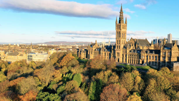 istock Golden Hour in Glasgow's Kelvingrove Park 1124507950