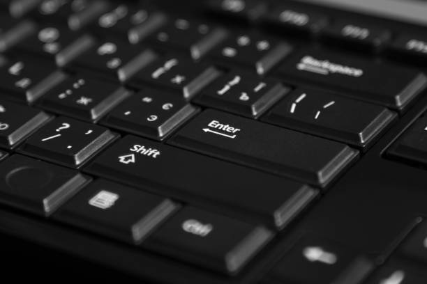 黒のコンピューター キーボードのクローズ アップ - computer key close up computer qwerty ストックフォトと画像