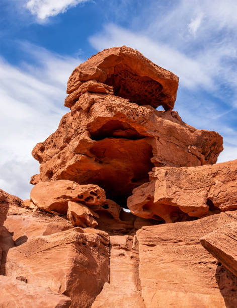 Capitol Reef National Park Landscape at Capitol Reef National Park in Utah, USA capitol reef national park stock pictures, royalty-free photos & images