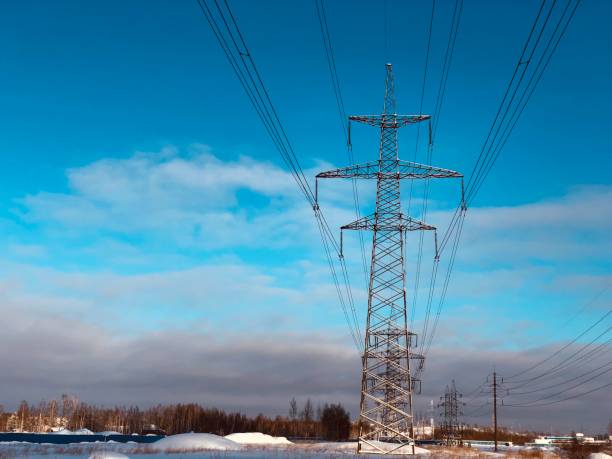 istock Electricity pillions in polar climate sun 1124703391