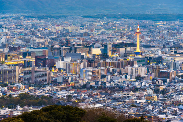 京都市のスカイライン - 京都市 ストックフォトと画像