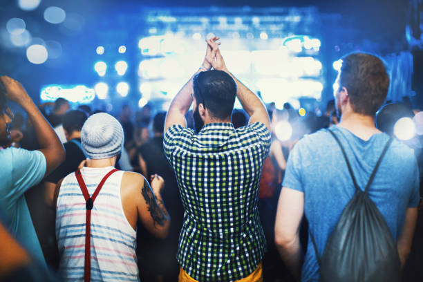 istock Clap to the beat. 1124724979