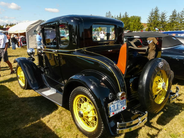 ビンテージ希少車の展覧会 - rarity ストックフォトと画像