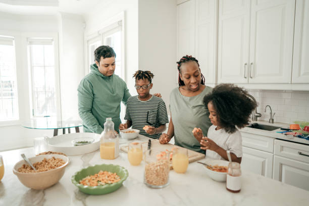 istock Kids and healthy eating habits 1124770109
