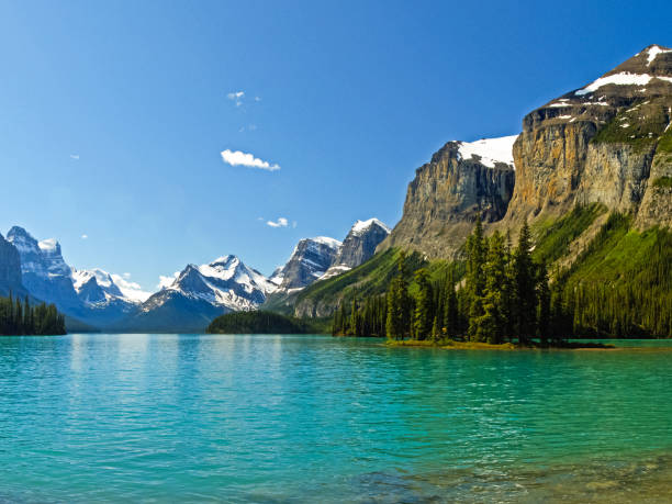 istock Lake in the mountains of Canada, pristine nature 1124842372