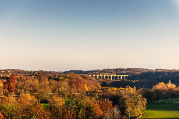 acquedotto di pontcysyllte con canale llangollen in galles, regno unito - dee river river denbighshire wales foto e immagini stock