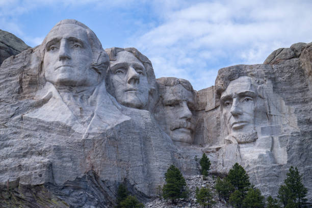 Closeup of Mount Rushmore Closeup of Mount Rushmore monument stock pictures, royalty-free photos & images