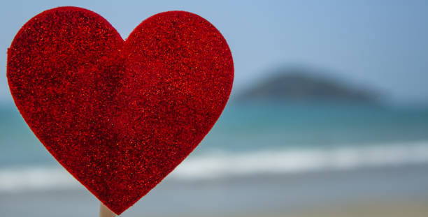 istock Valentine's day flier heart shaped 1124978312