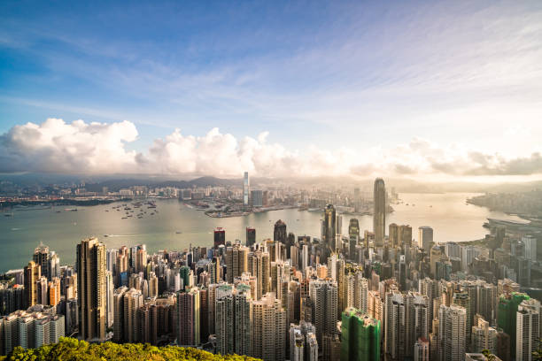 istock Hong kong skyline at sunrise 1125009690