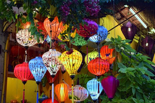istock Lanterns of Hoi An 1125013151