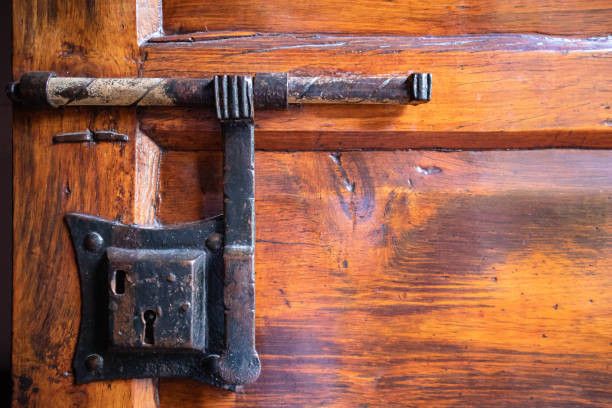 istock Antique door lock close up 1125048421