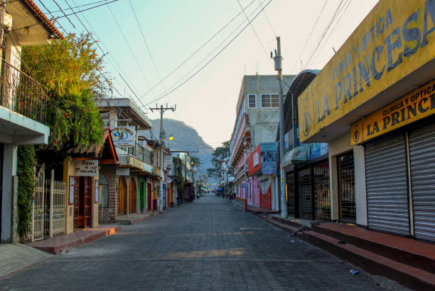 istock Deserted street in Central America 1125082912