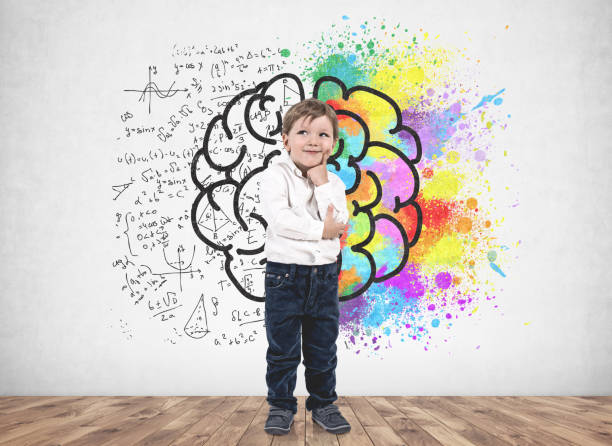 istock Thinking little boy, brain sketch 1125117250