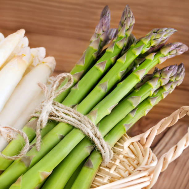 istock Asparagus green and white 1125122718