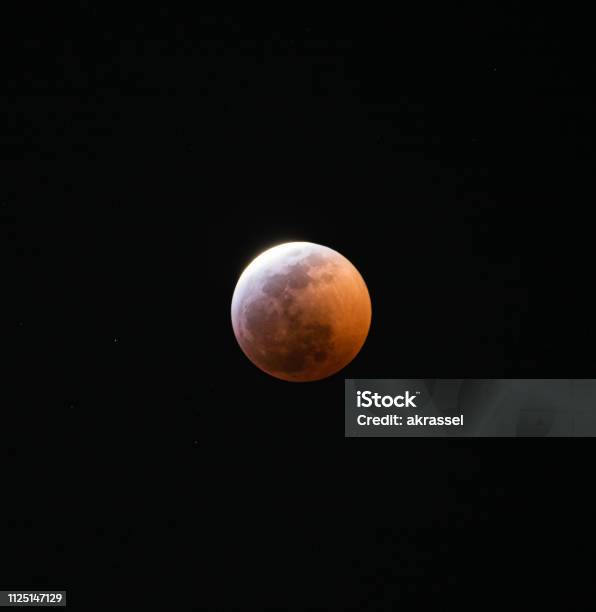 The Super Blood Wolf Moon Eclipse Of 2019 Stock Photo - Download Image Now - 2019, Astronomy, Awe