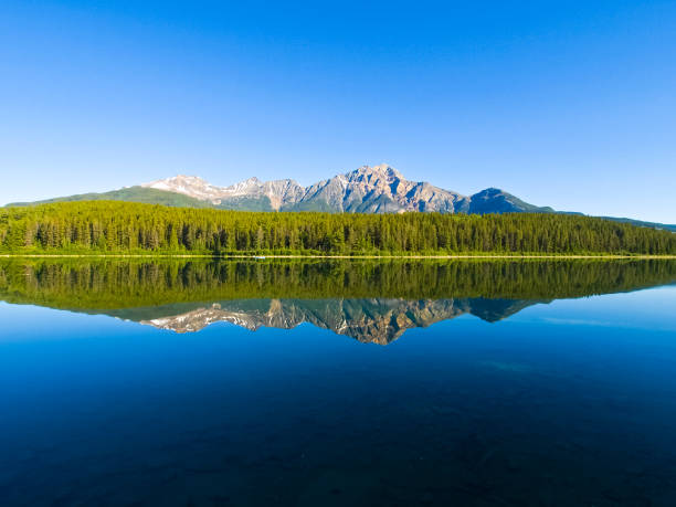 istock Lake in the mountains of Canada, pristine nature 1125166621