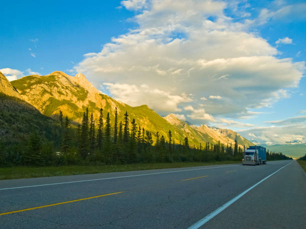 istock Asphalt road in Canada 1125166661