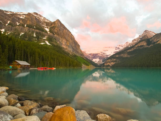 istock Lake in the mountains of Canada, pristine nature 1125167220