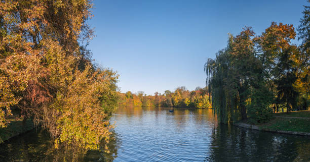 estanque superior, en el parque de sophia en uman, ucrania - uman fotografías e imágenes de stock