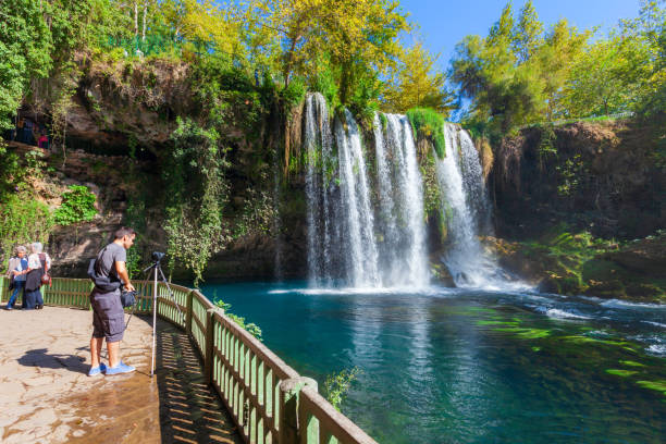 duden cascada parque en antalya - waterfall antalya turkey forest fotografías e imágenes de stock