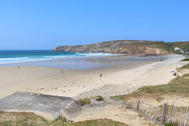 istock Bay of Trepasses in Plogoff 1125446815