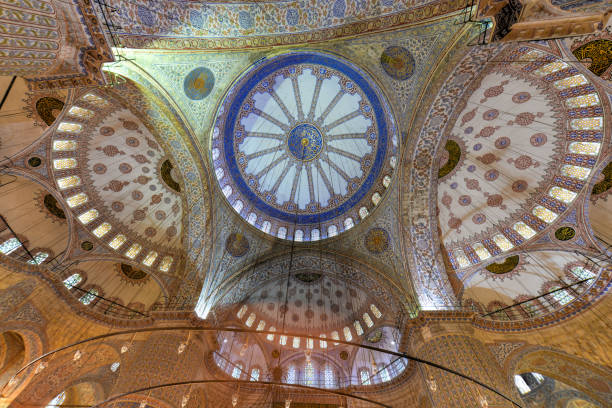 istock Blue Mosque Interior - Istanbul, Turkey 1125525095