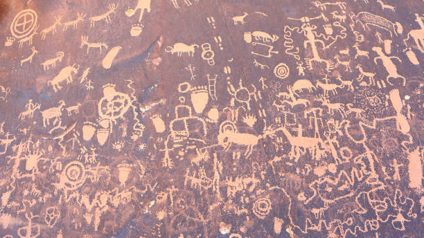 istock Petroglyphs on Newspaper Rock at Utah 1125530973