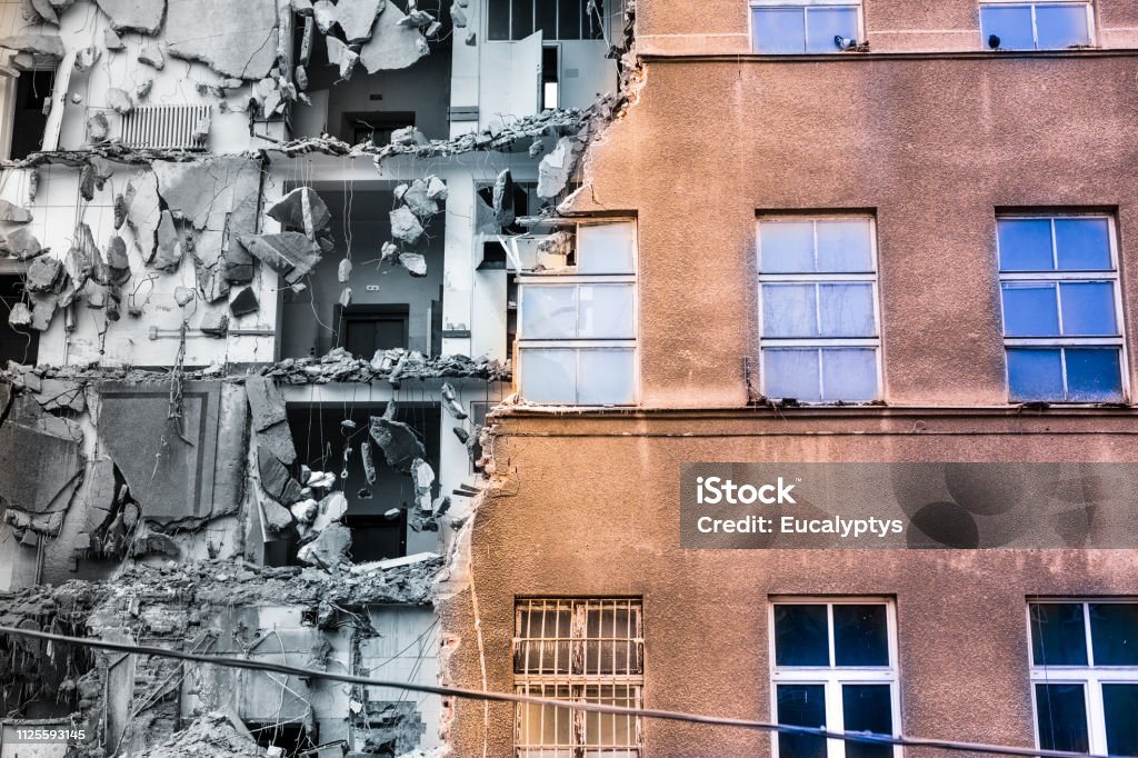 Building Distroy Destroyed Building Construction Site Stock Photo - Download Image Now ...