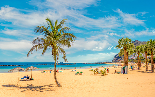 Arena y la hermosa playa de las Teresitas en Tenerife photo