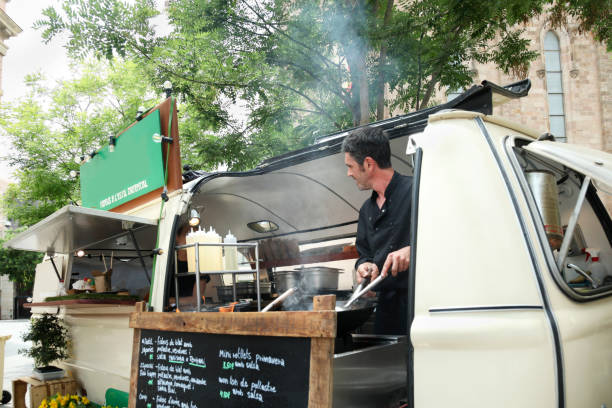 istock Wok Food truck 1125652358