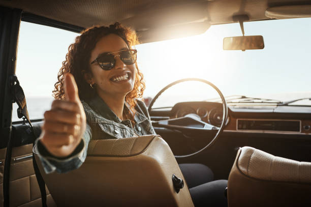 istock Off to get acquainted with the world! 1125687534