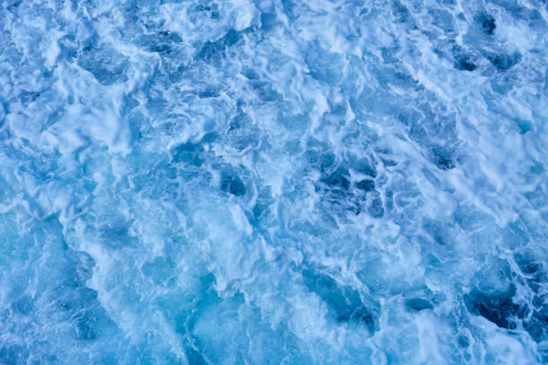 istock Beautiful splash of sea wave texture 1125701051