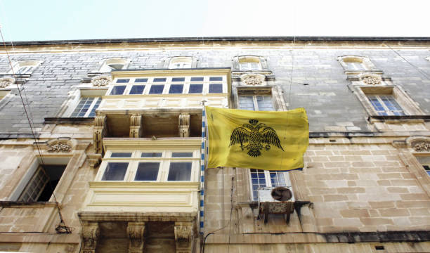 chiesa greco-ortodossa di san giorgio a la valletta - st george flag architecture famous place foto e immagini stock