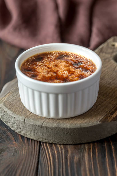 istock Creme brulee in the pot 1125717557
