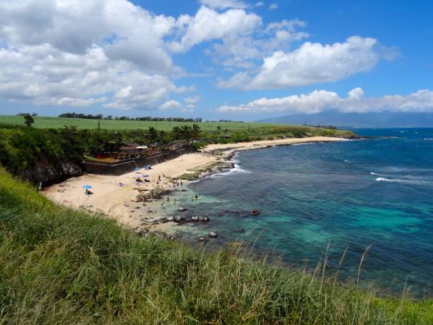 istock View of the Ho'okipa Beach 1125819569