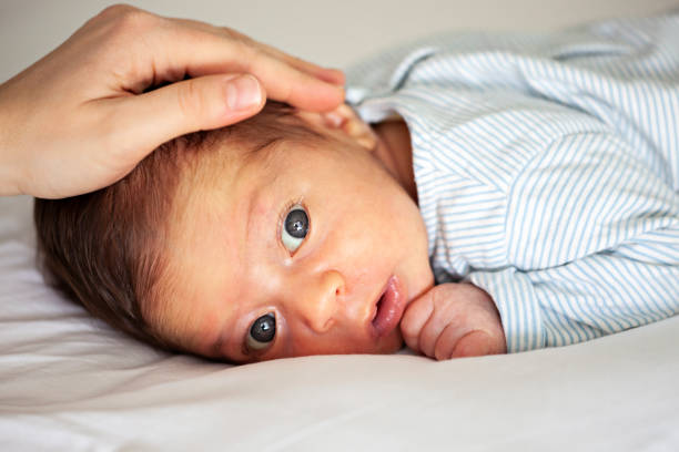 istock Touch of real love 1125895317