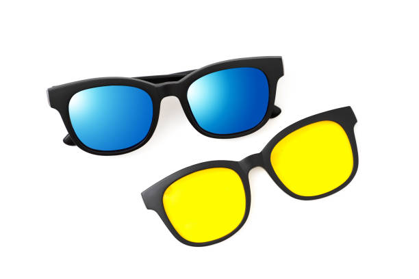 istock aviator sunglasses isolated on white background 1125913025