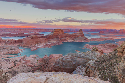 Lake Powell sunset in Page, AZ