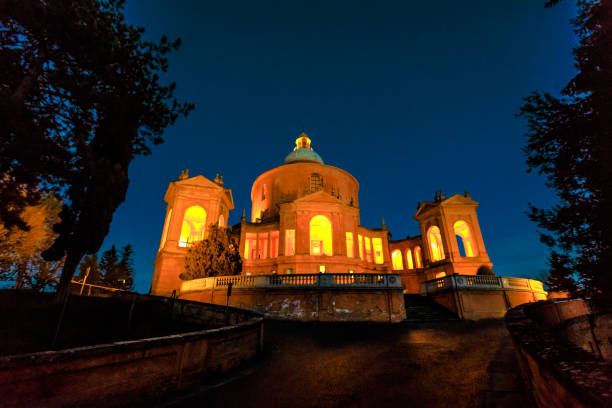 istock Pronaos and facade of San Luca night 1125965614