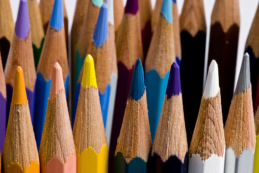 lápices de colores en primer plano photo