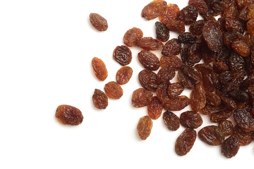 Nuts: Raisins