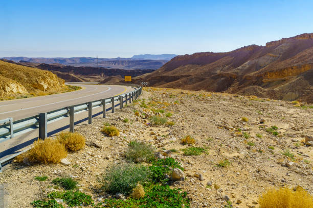 istock Curves along road 40, in the Negev Desert 1126000891