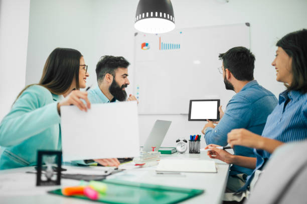 istock Presenting new ideas at a meeting 1126005009