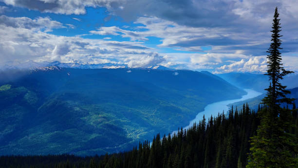 istock Mount Revelstoke, British, Columbia Canada 1126025262